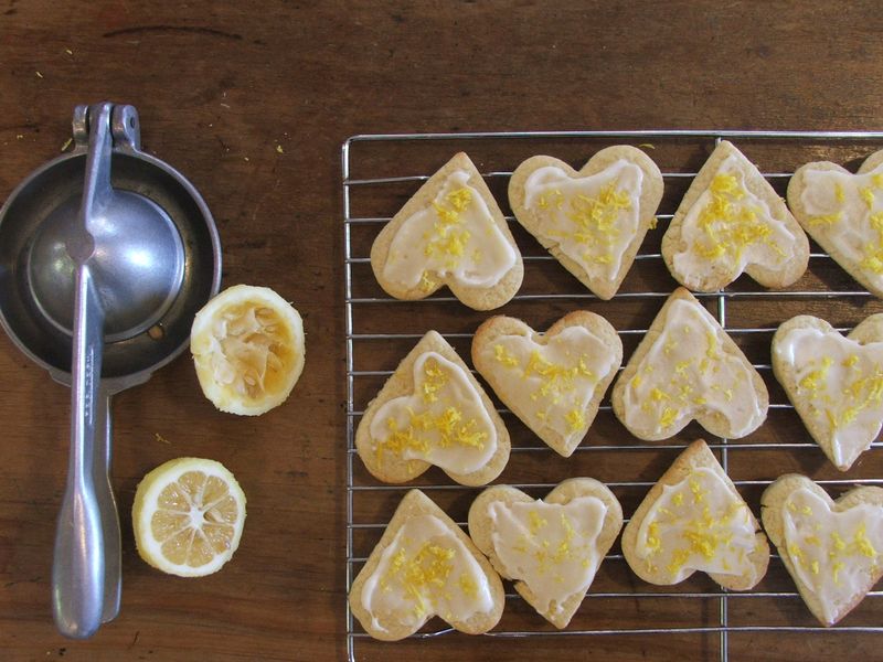 Lemon shortbread